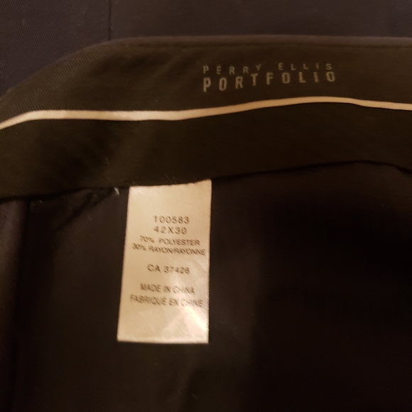 Portfolio Perry Ellis pants - Picture 5 of 5